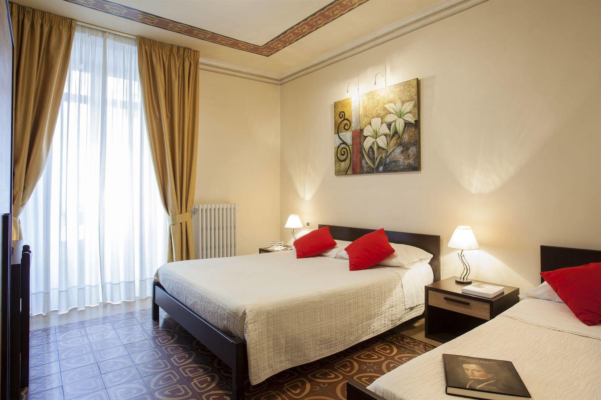 Antiche Volte Bed & Breakfast Катания Екстериор снимка