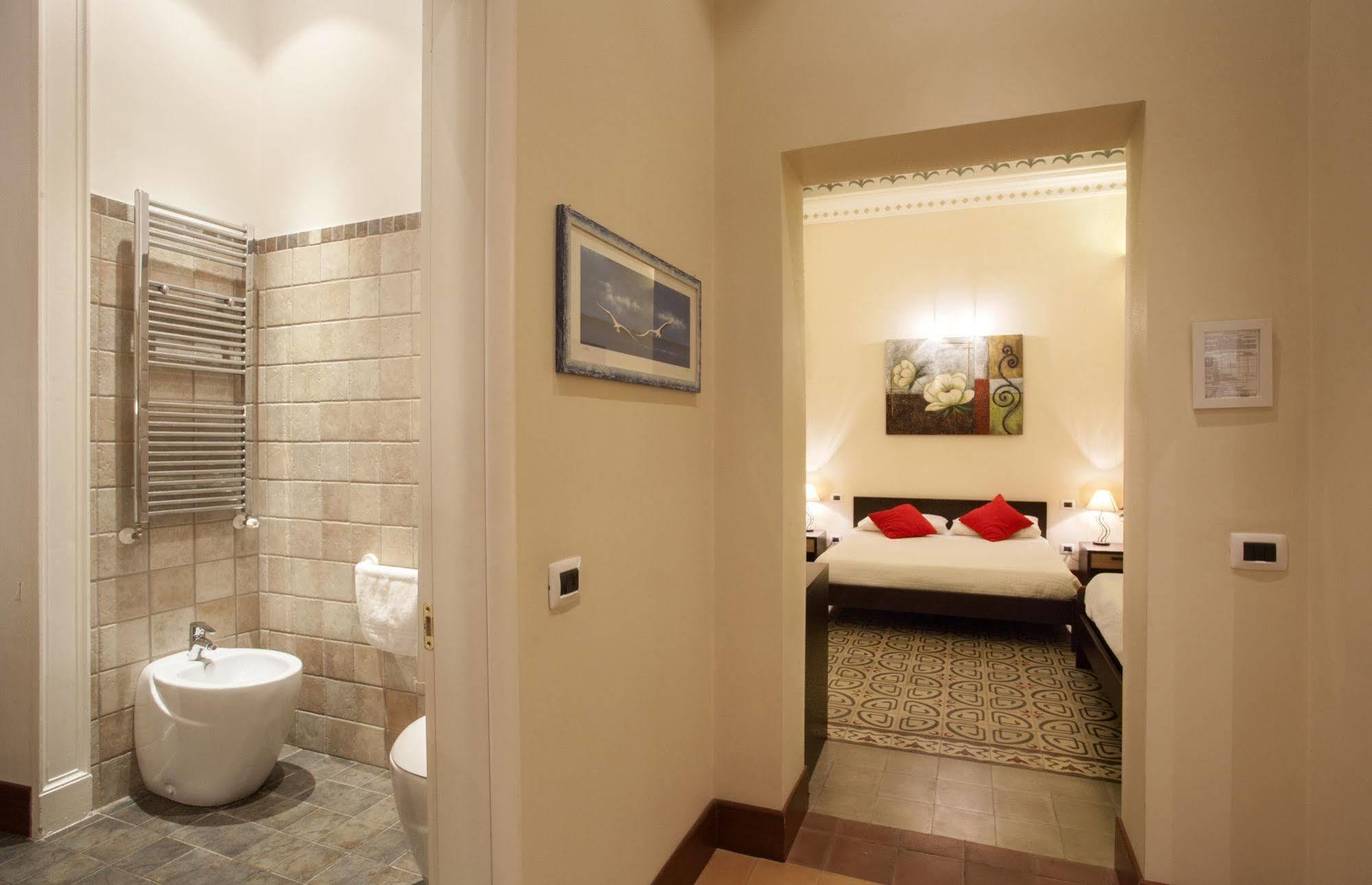 Antiche Volte Bed & Breakfast Катания Екстериор снимка